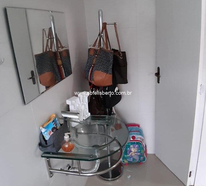 0f536406-ee4d-4ff0-bda3-a2e967cc2a05-720x800