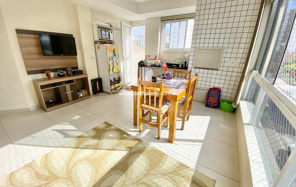 657d9210-d0d1-44c3-8885-5035d809aec5