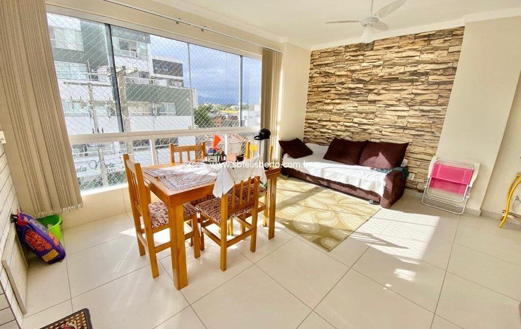 b2b28b49-3526-48e3-8c7d-e927889609ed (1)