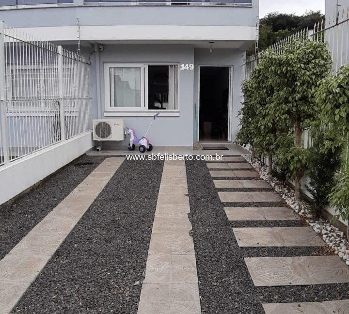 e359233f-a40f-4f30-9bbf-75339f6bc1e9-720x800