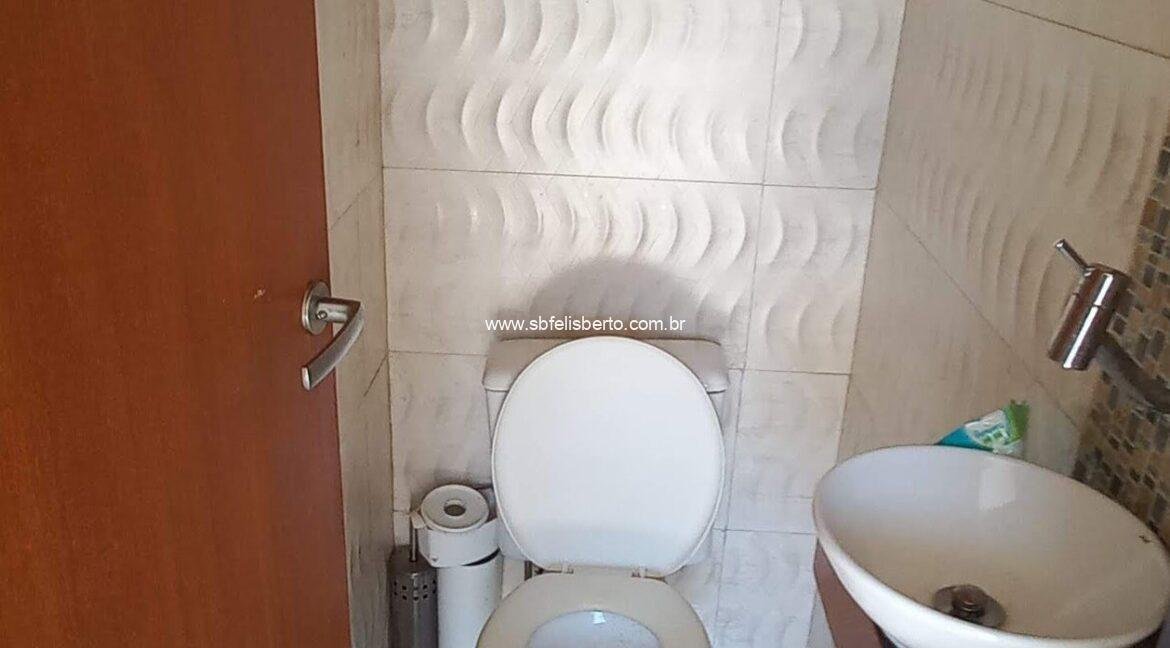 20230831_115150-1836x800