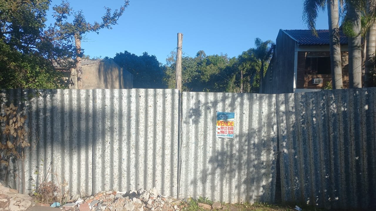 Terreno plano pronto para construir no bairro Guarujá – Porto Alegre.