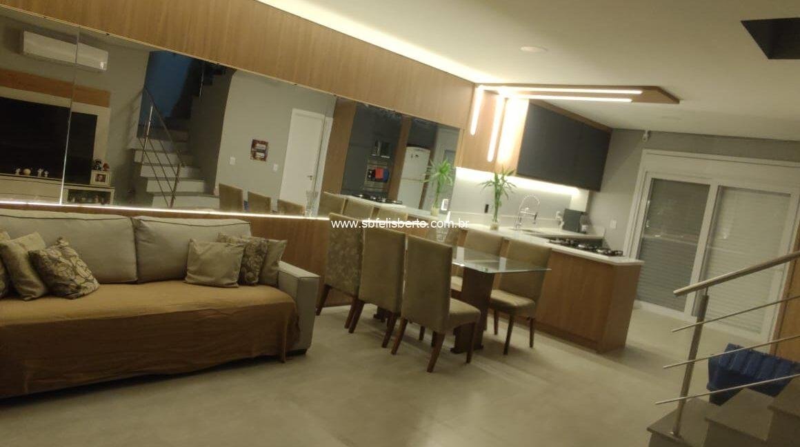 WhatsApp Image 2025-09-06 at 18.27.09