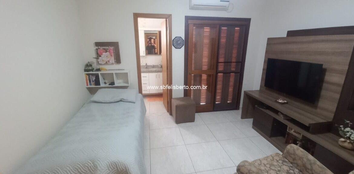 WhatsApp Image 2025-10-05 at 15.06.21