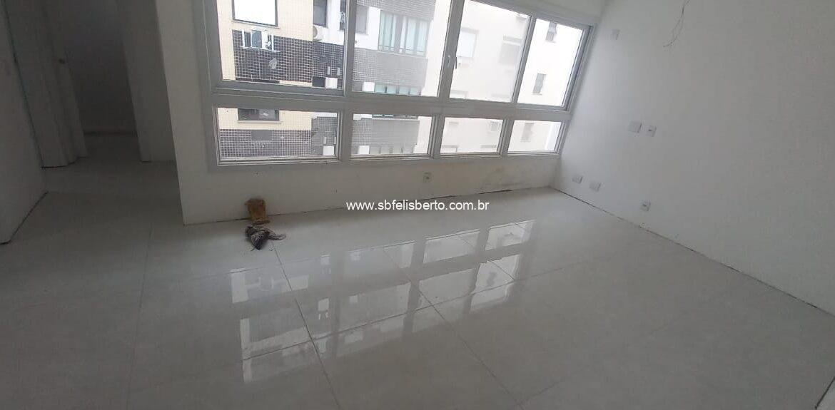 WhatsApp Image 2025-10-05 at 15.17.13