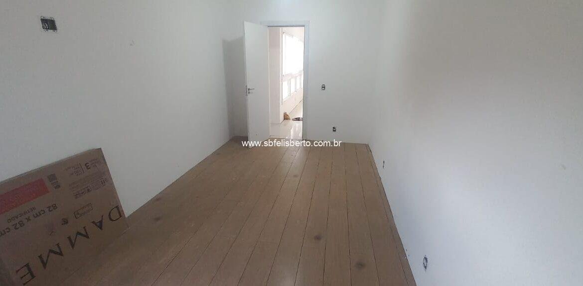 WhatsApp Image 2025-10-05 at 15.17.16(2)