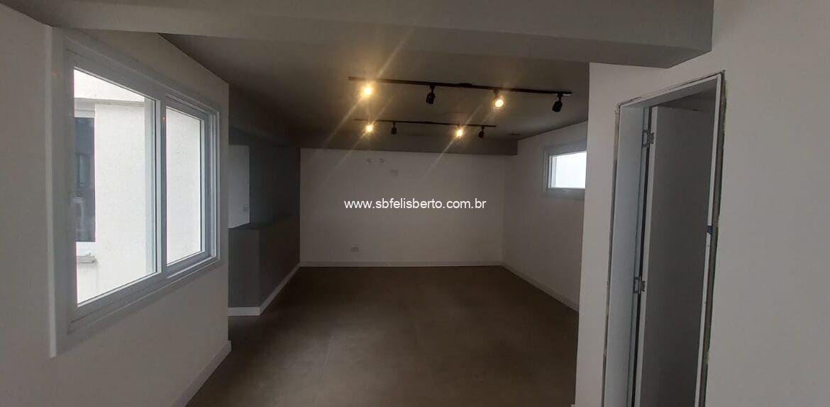 WhatsApp Image 2025-10-05 at 15.17.32