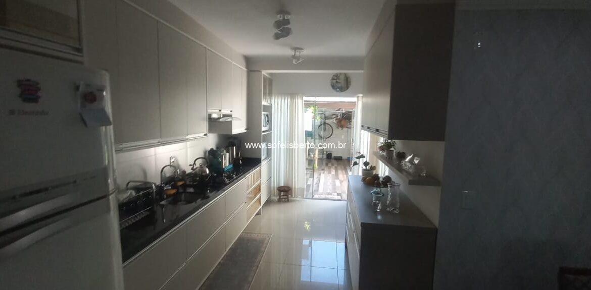 WhatsApp Image 2025-11-29 at 04.37.56