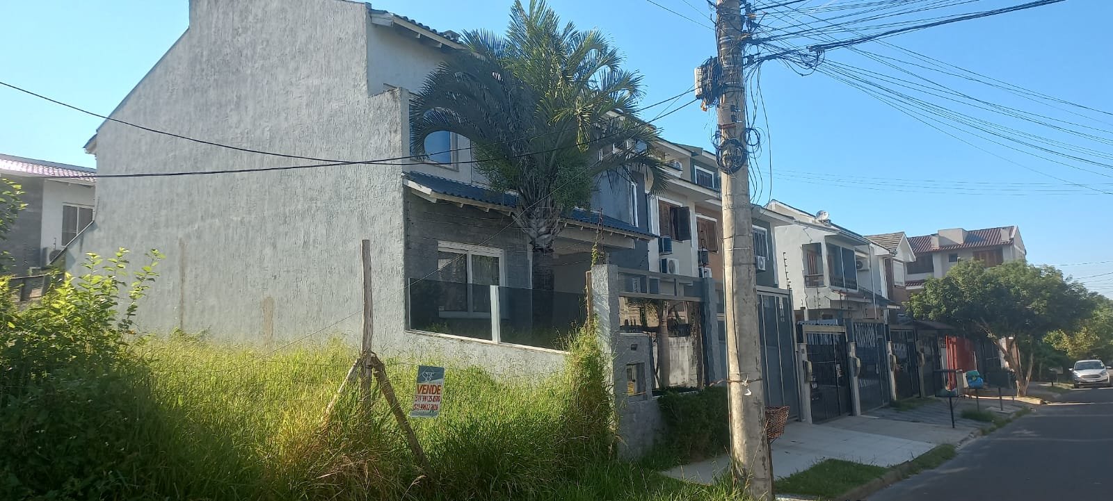 Vendo terreno com 200m2 no Loteamento Caminho do Sol, bairro Guarujá